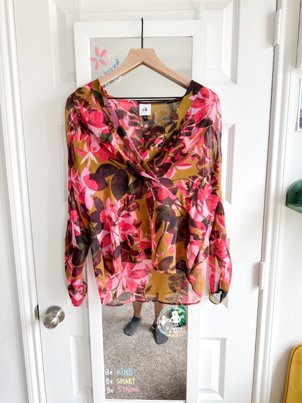 CABI Mia Blouse Floral Size Small Sheer Pink & Olive Floral Draped Top